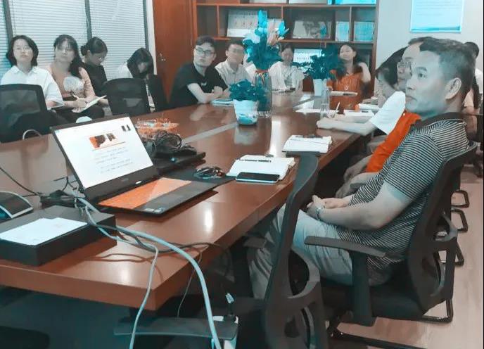 热烈庆祝建党99周年，华体会官方端网站登录入口-华体会huatihui（中国）
组织全体骨干召开“不忘初心、牢记使命”主题教育活动